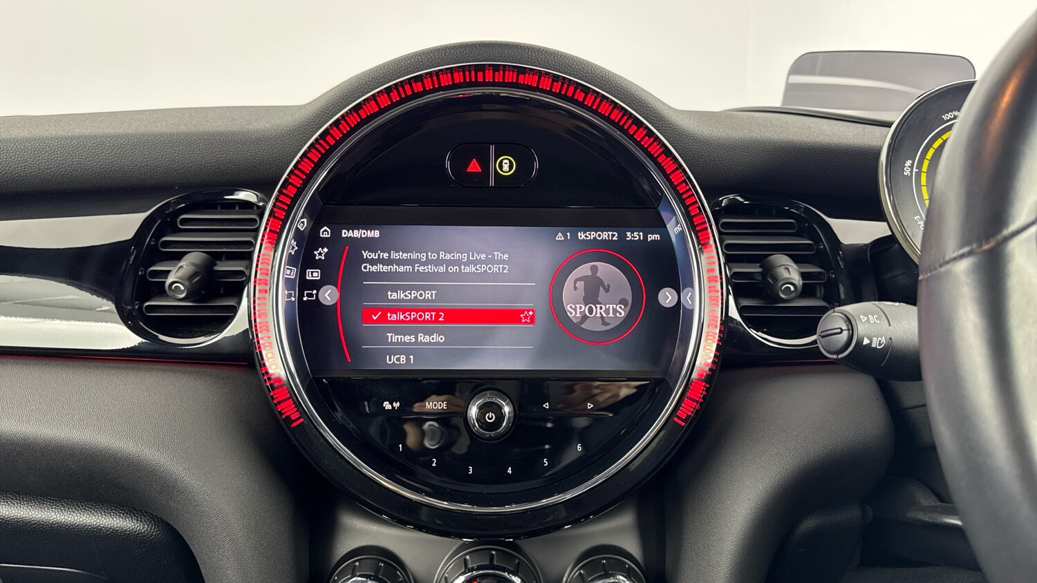 Used MINI Hatch 2022 for sale - 77946038: Photo 8