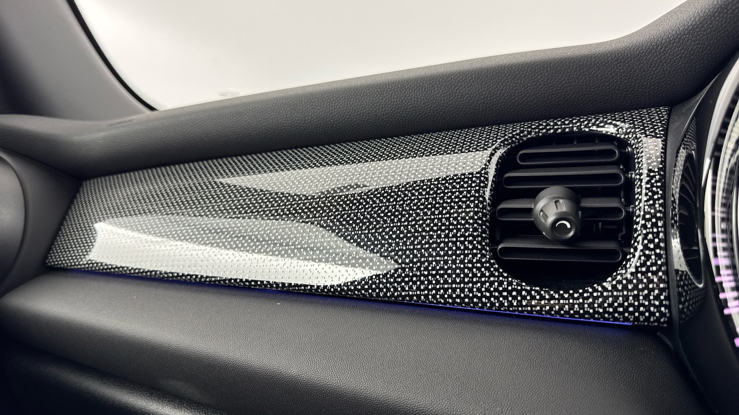 Used MINI Hatch 2023 for sale - 77248577: Photo 31