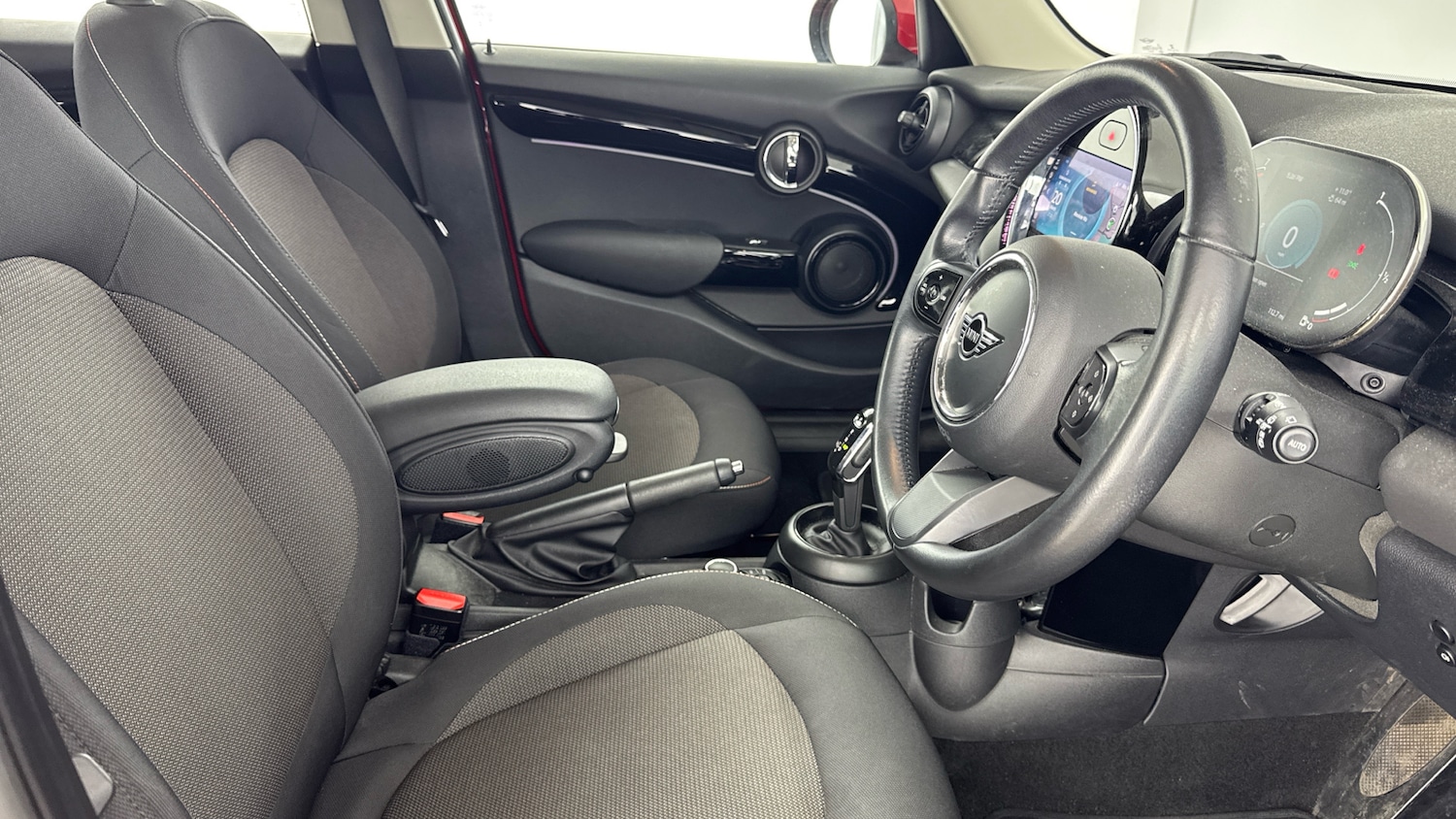 Used MINI Hatch 2021 for sale - 77973192: Photo 11