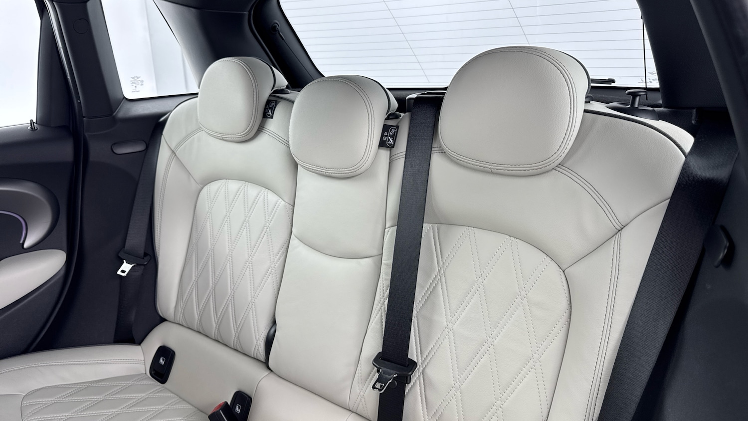 Used MINI Hatch 2023 for sale - 76877778: Photo 12