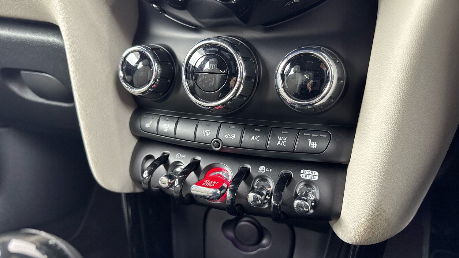 Used MINI Hatch 2023 for sale - 76877778: Photo 20