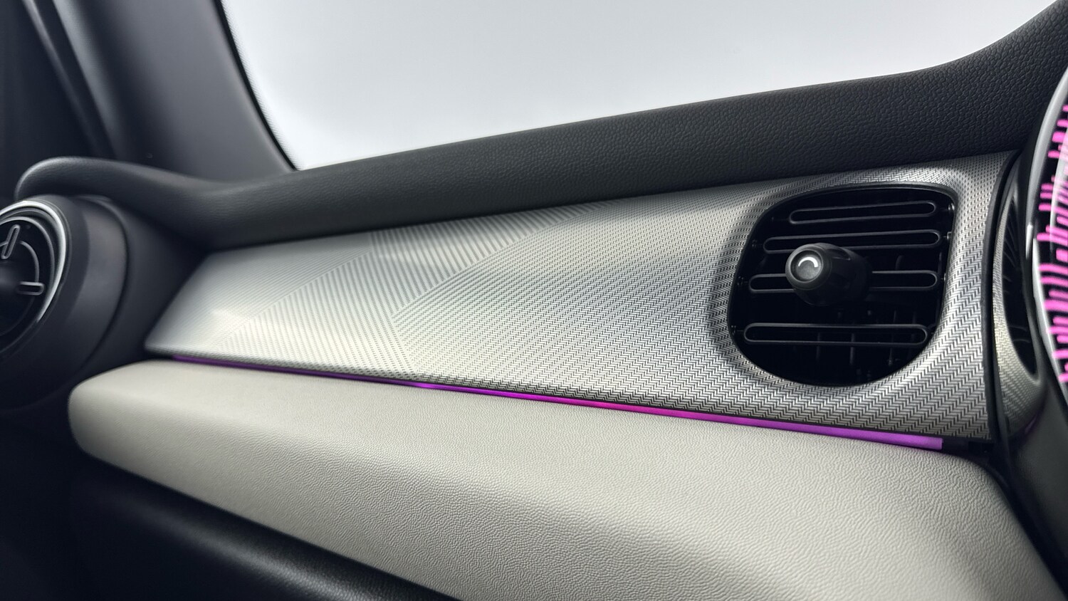 Used MINI Hatch 2023 for sale - 76877778: Photo 31