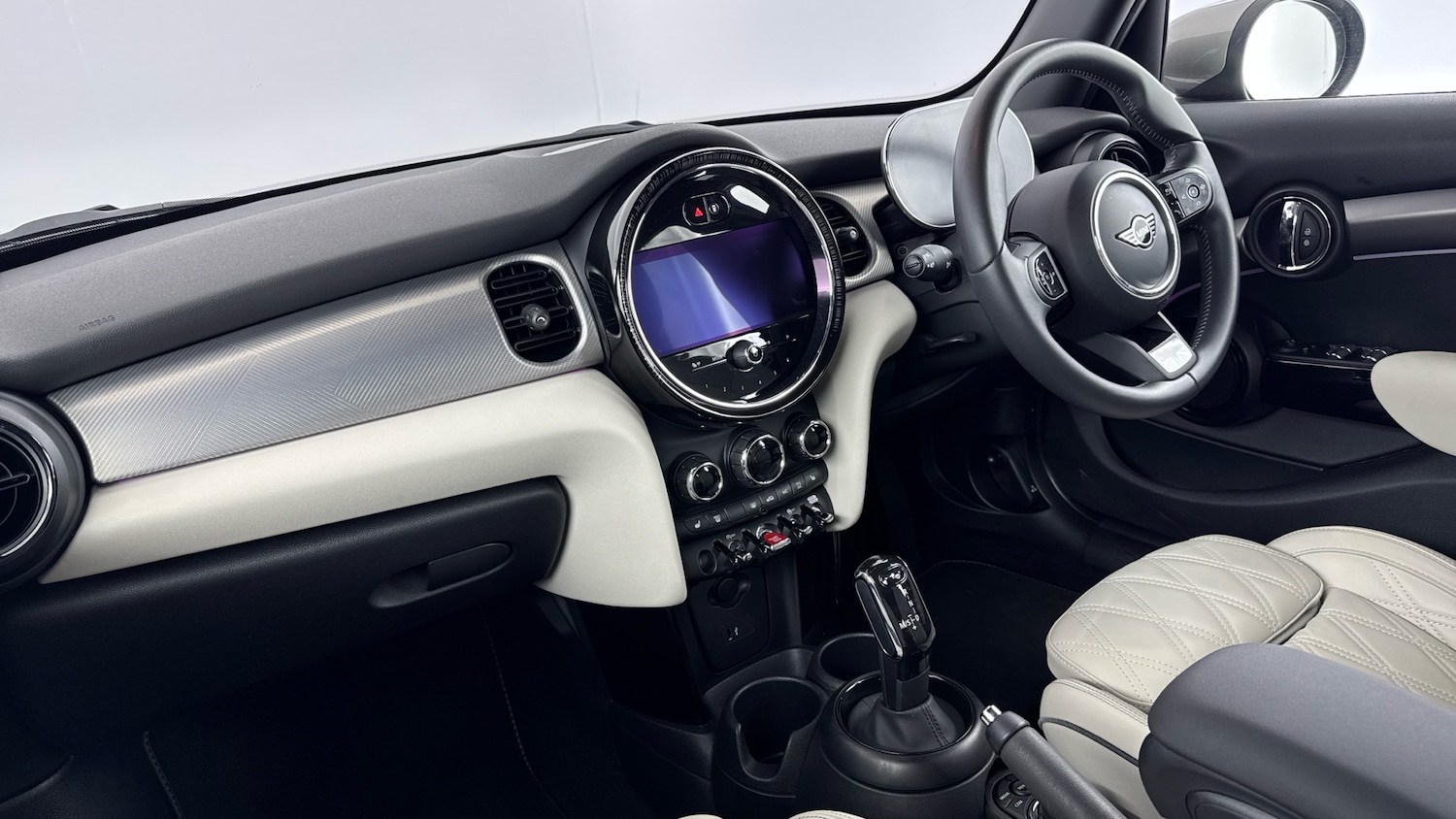 Used MINI Hatch 2023 for sale - 76877778: Photo 7