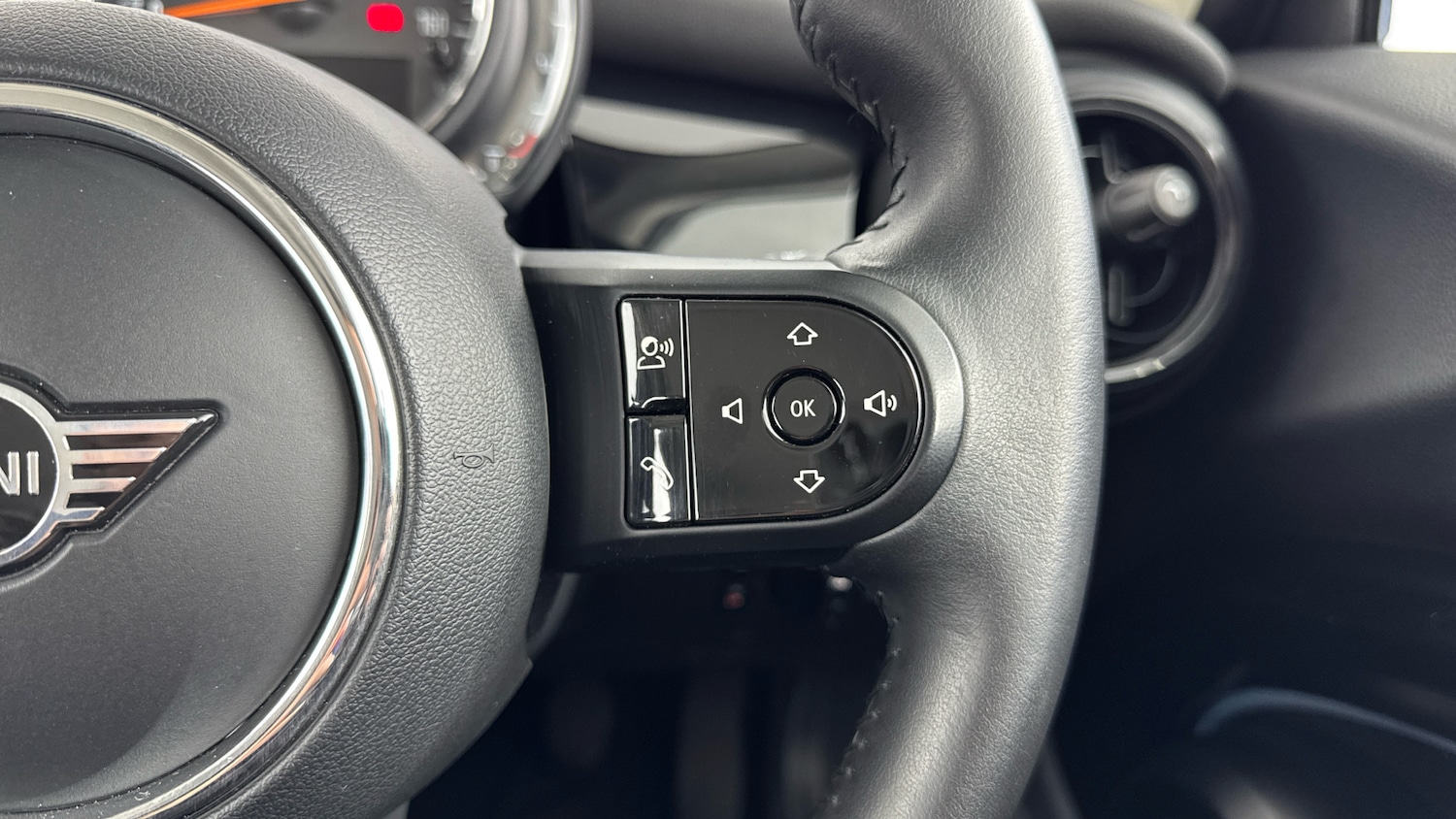 Used MINI Hatch 2022 for sale - 77023925: Photo 18