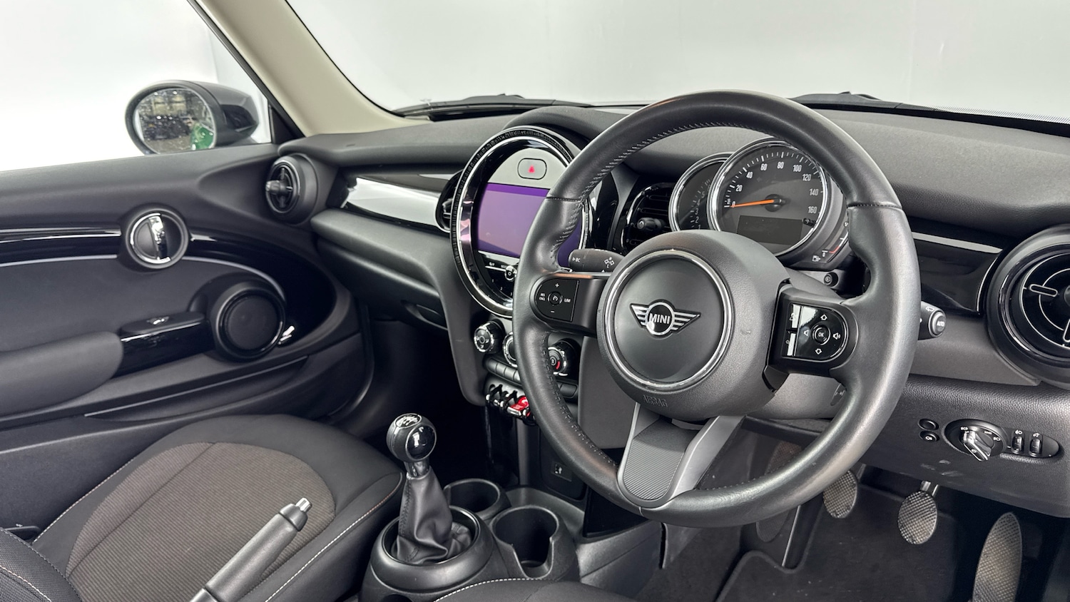 Used MINI Hatch 2022 for sale - 77023925: Photo 6