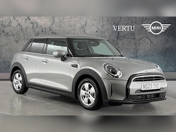Used MINI Hatch 2023 for sale - 79445021: Photo