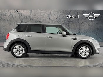 Used MINI Hatch 2023 for sale - 79445021: Photo