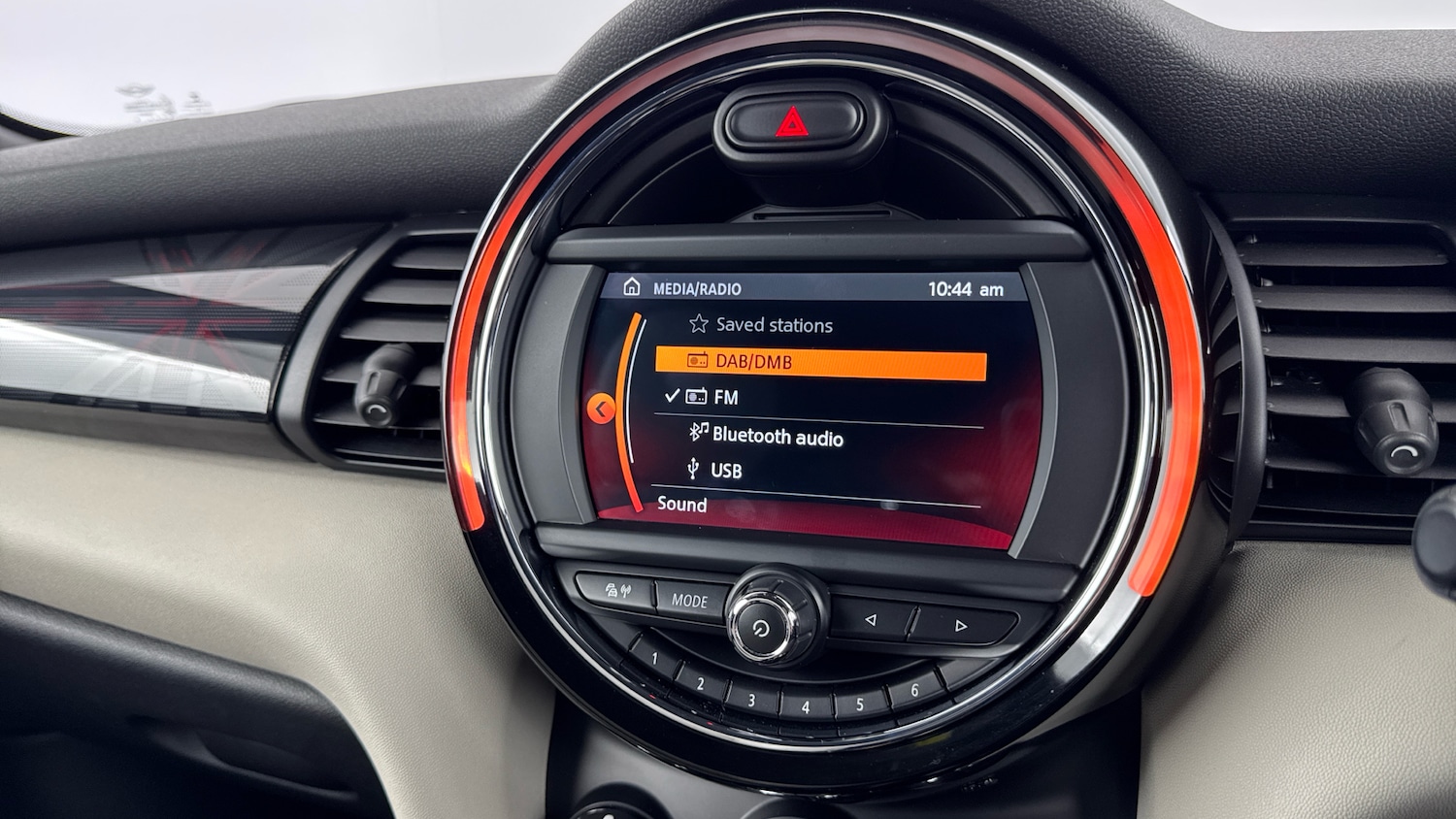 Used MINI Hatch 2019 for sale - 76831545: Photo 35