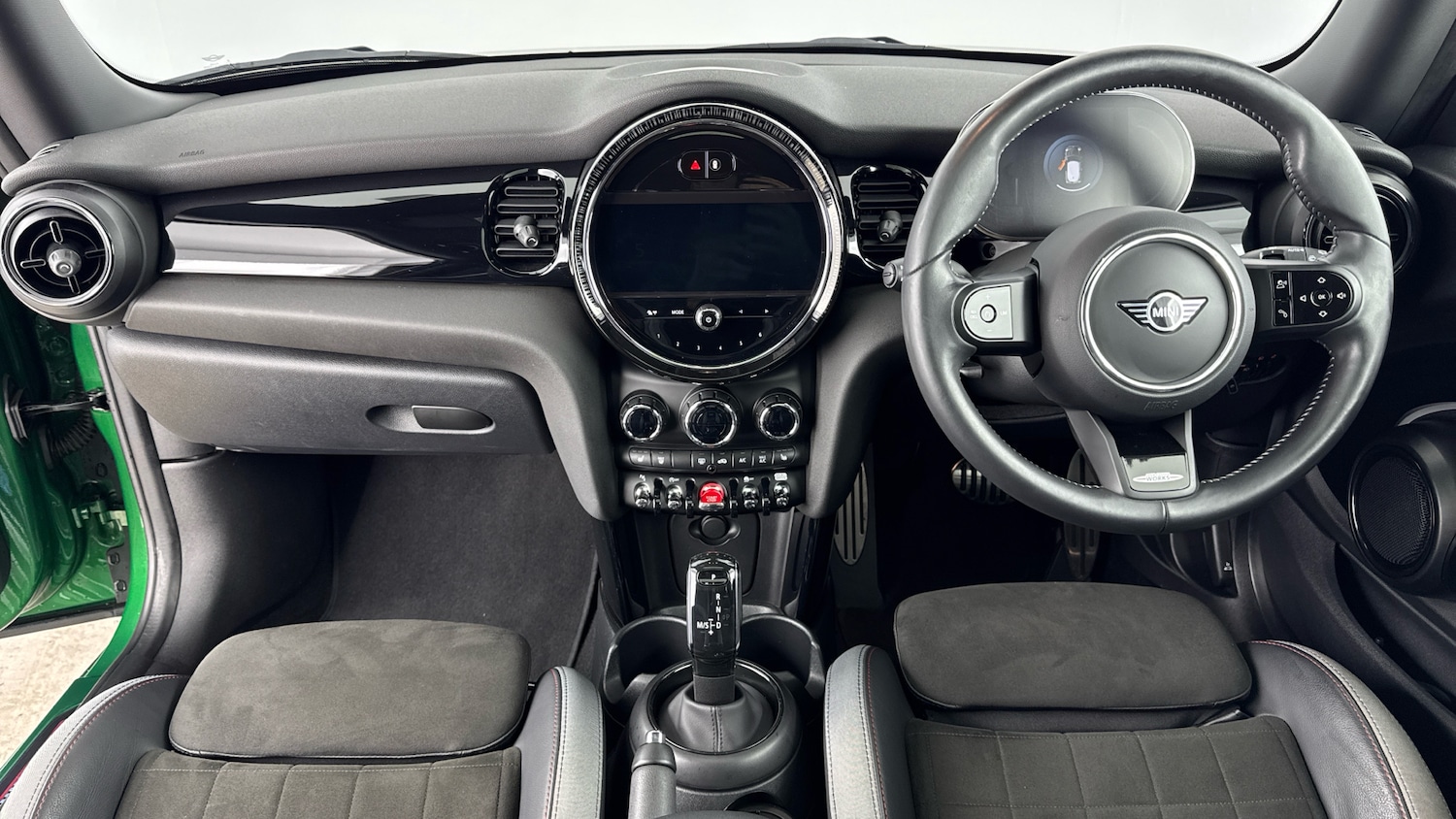 Used MINI Hatch 2023 for sale - 76494420: Photo 4