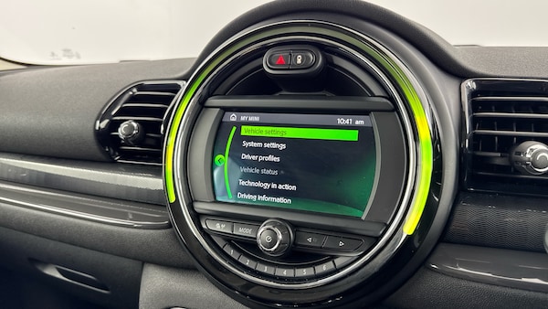 Used MINI Clubman 2018 for sale - 76274373: Photo 32