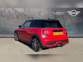 Used MINI Hatch 2022 for sale - 77235363: Photo