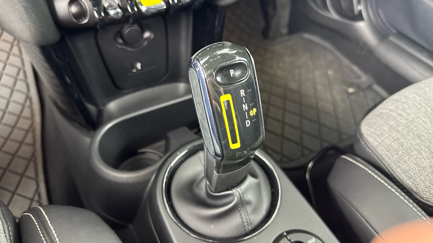 Used MINI Hatch 2021 for sale - 77979843: Photo 10