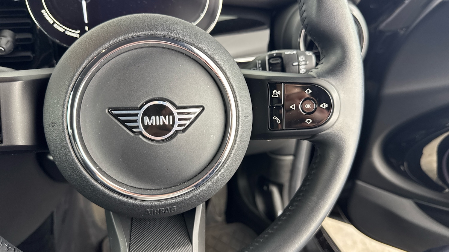 Used MINI Hatch 2021 for sale - 77979843: Photo 18