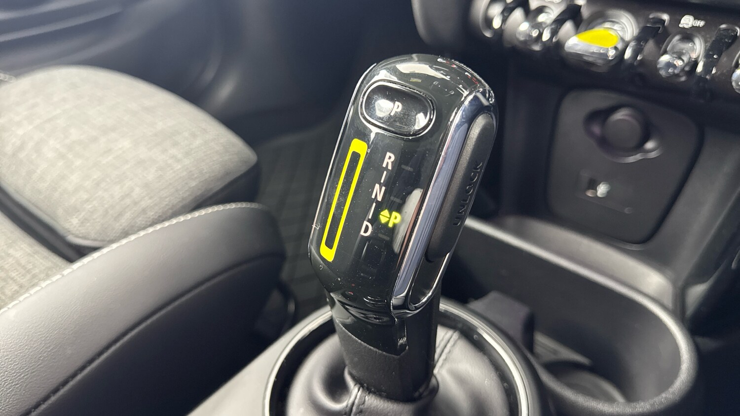 Used MINI Hatch 2021 for sale - 77979843: Photo 39