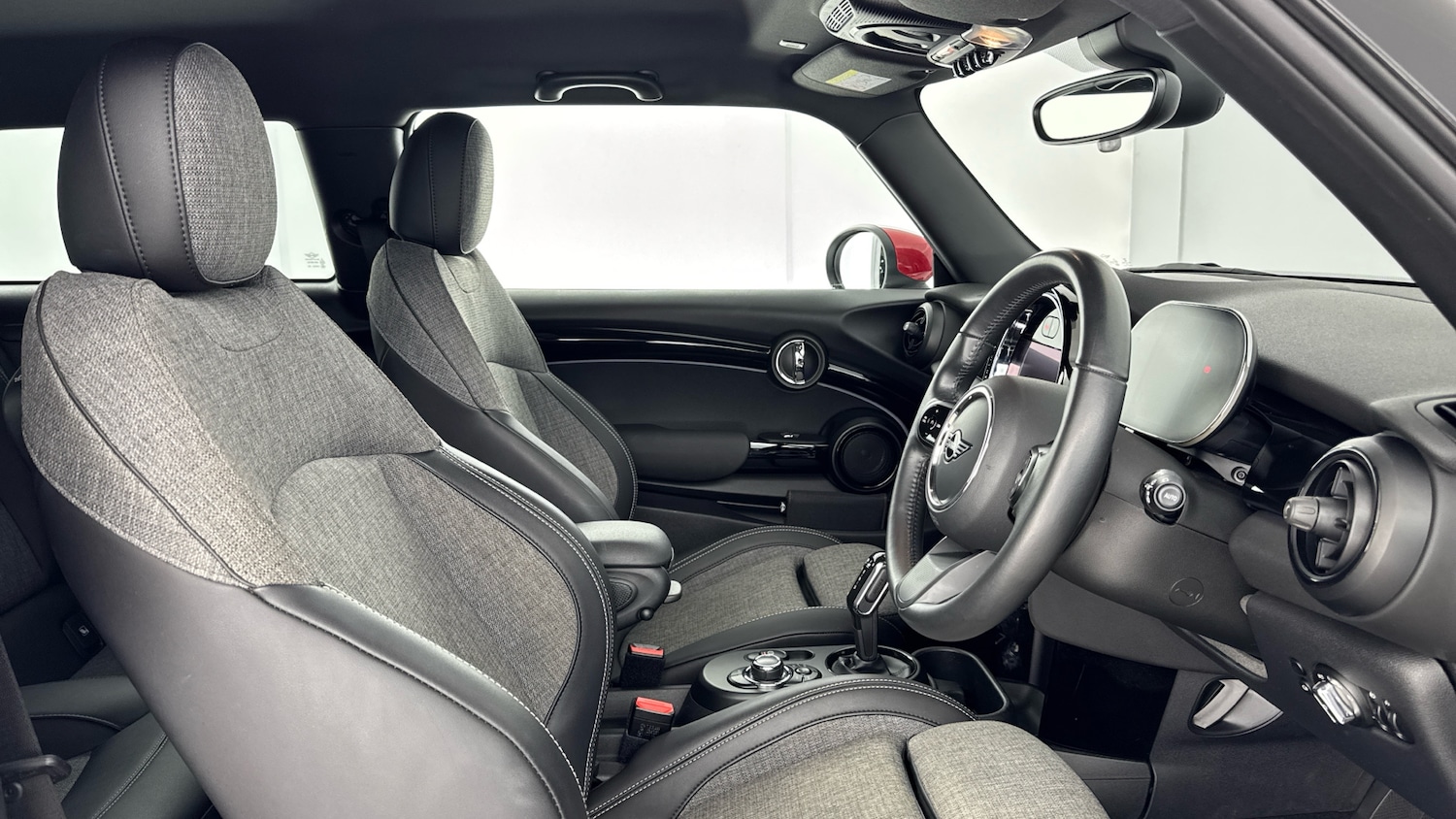 Used MINI Hatch 2022 for sale - 76835317: Photo 11