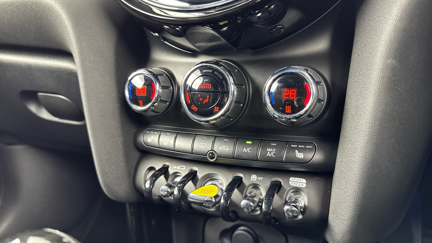 Used MINI Hatch 2022 for sale - 76835317: Photo 20