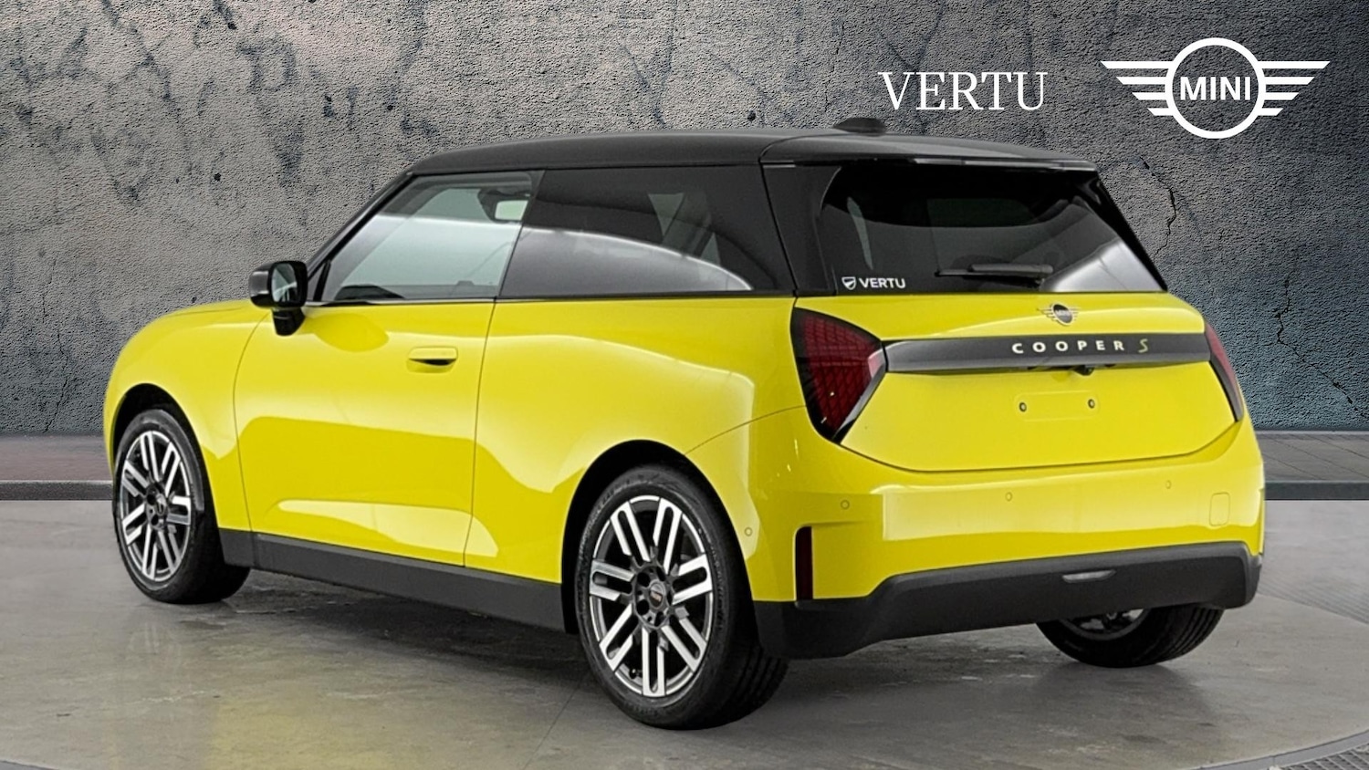 Used MINI Cooper 2025 for sale - 77198799: Photo 2