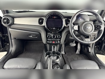 Used MINI Hatch 2023 for sale - 79190322: Photo