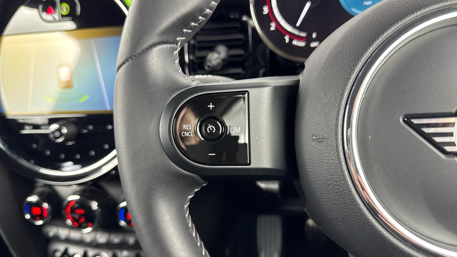 Used MINI Hatch 2023 for sale - 76568379: Photo 17