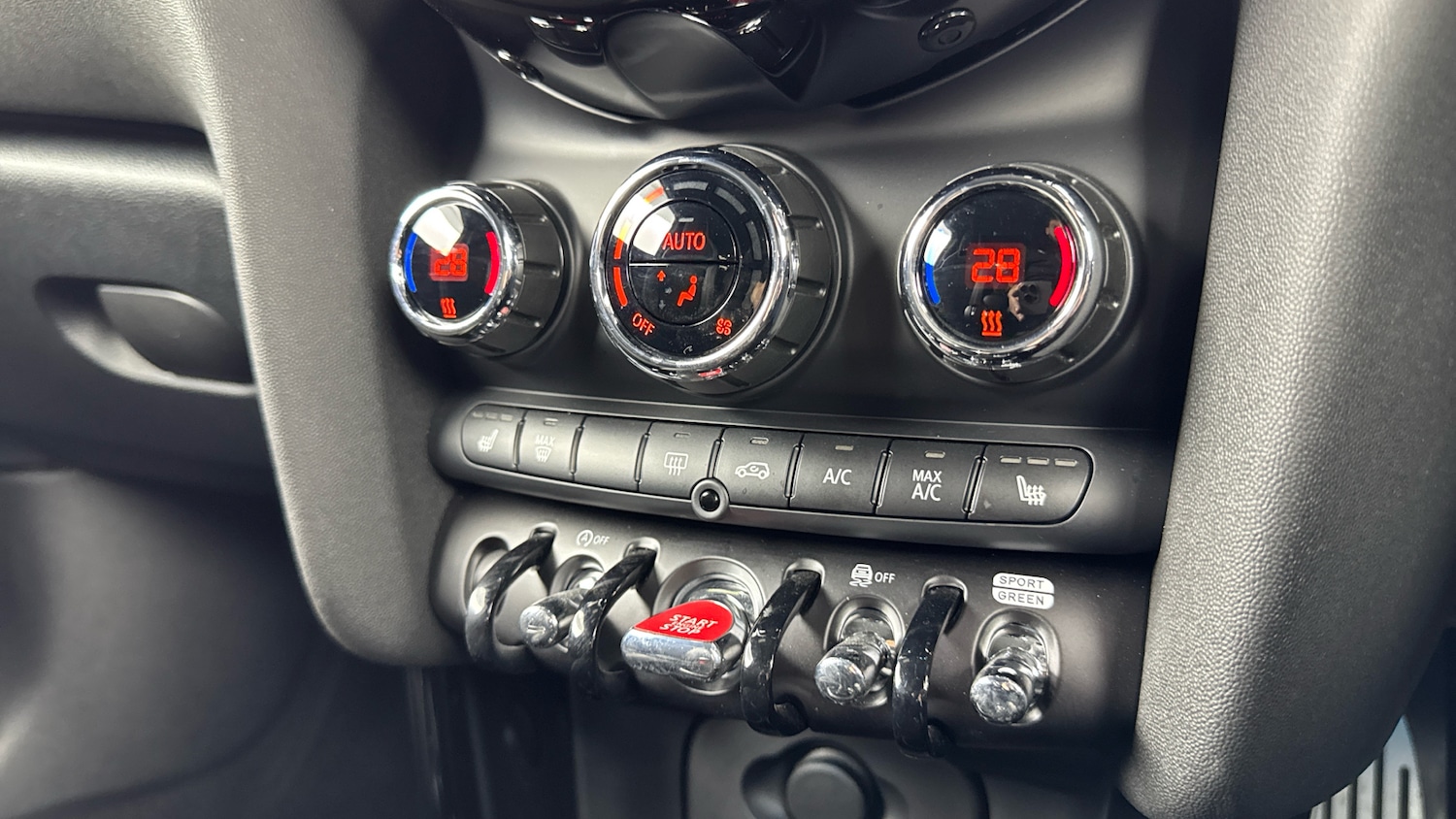 Used MINI Hatch 2023 for sale - 76568379: Photo 20