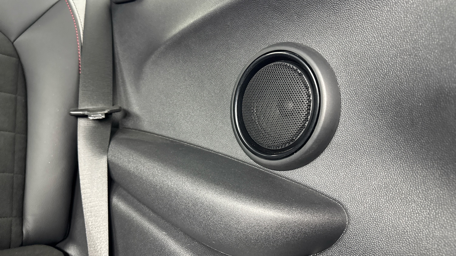 Used MINI Hatch 2023 for sale - 76568379: Photo 41