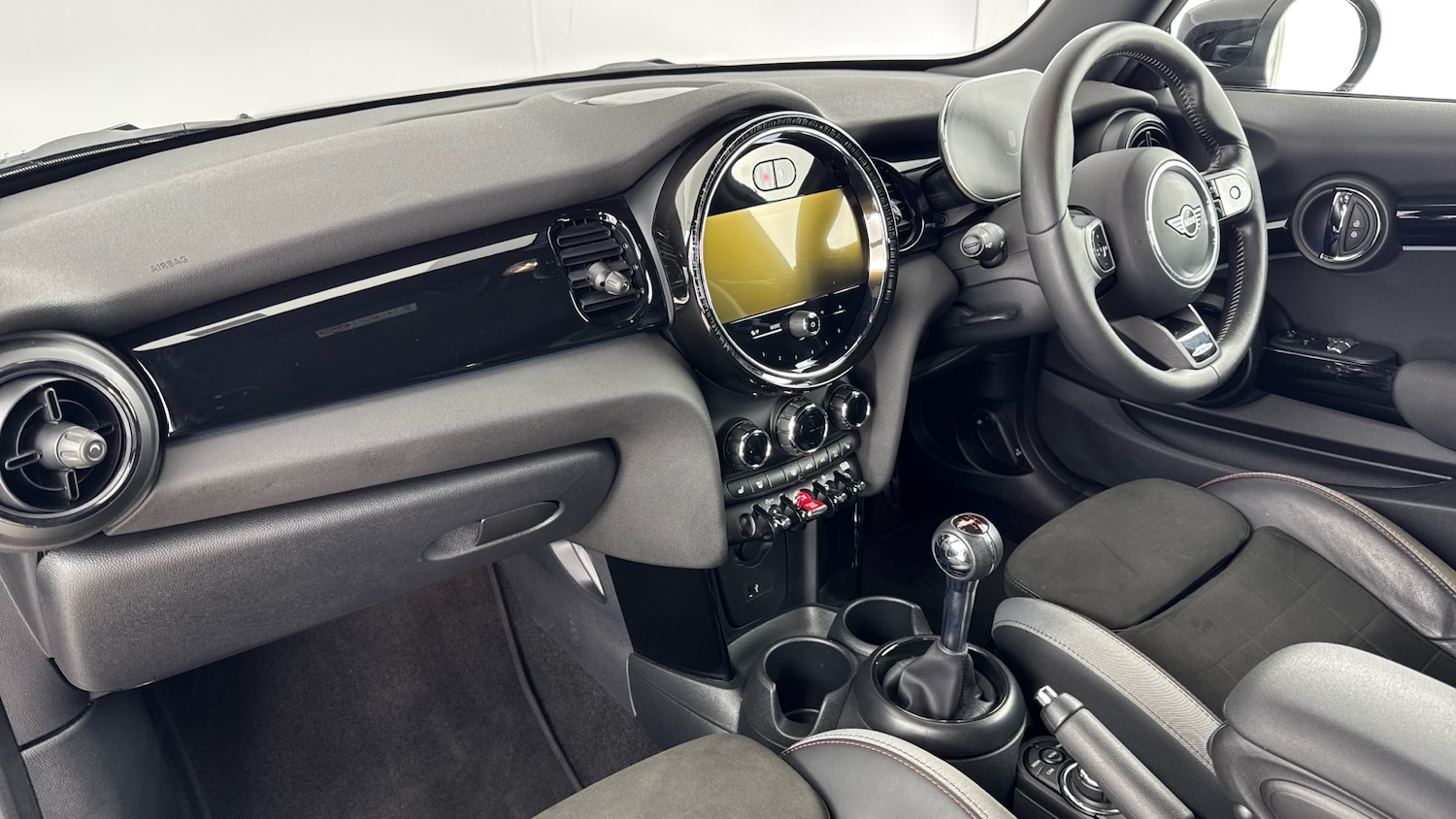 Used MINI Hatch 2023 for sale - 76568379: Photo 7