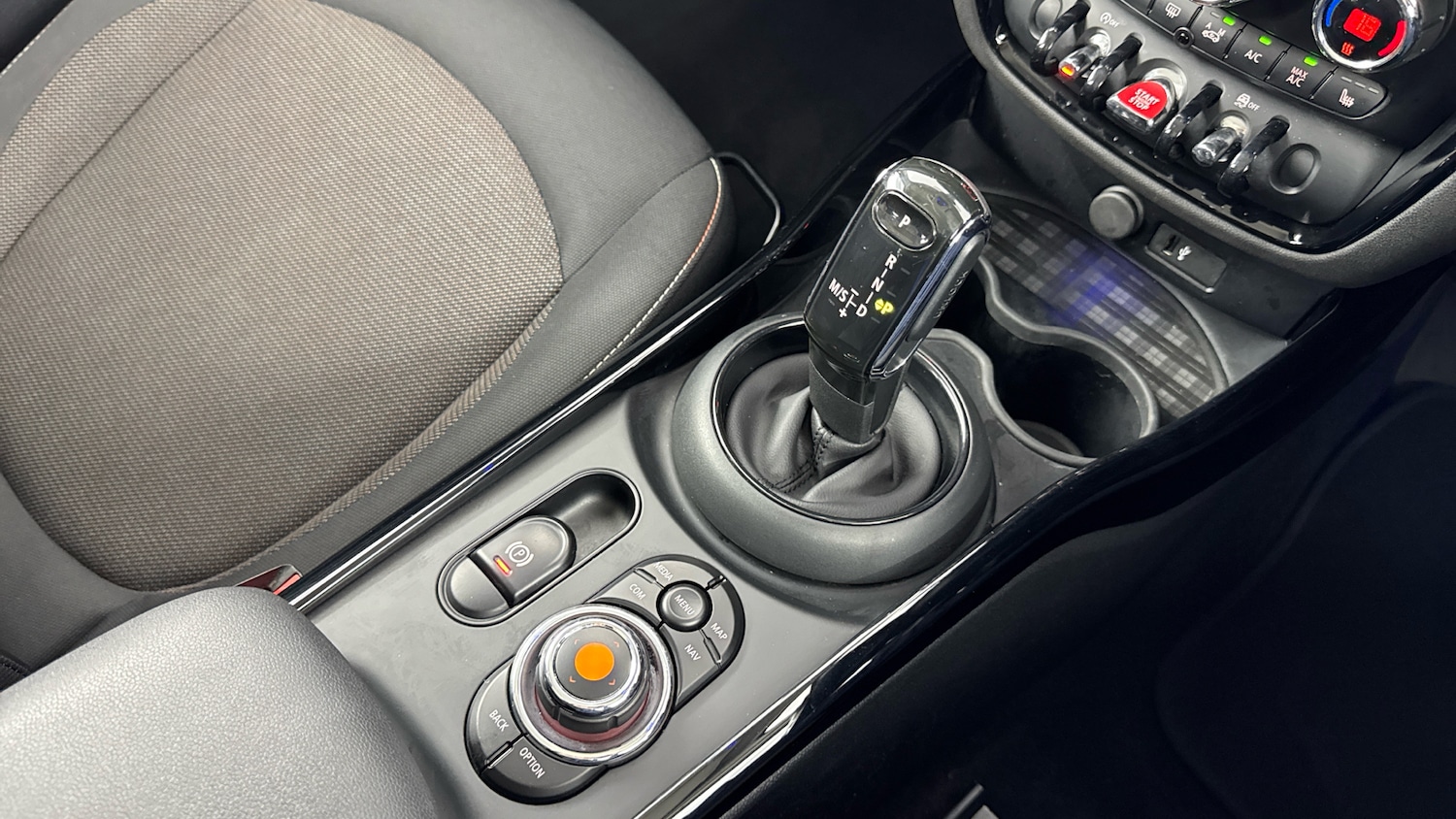 Used MINI Clubman 2019 for sale - 77619750: Photo 10