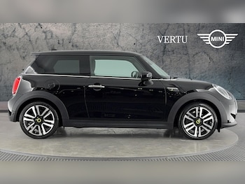 Used MINI Hatch 2022 for sale - 78163133: Photo