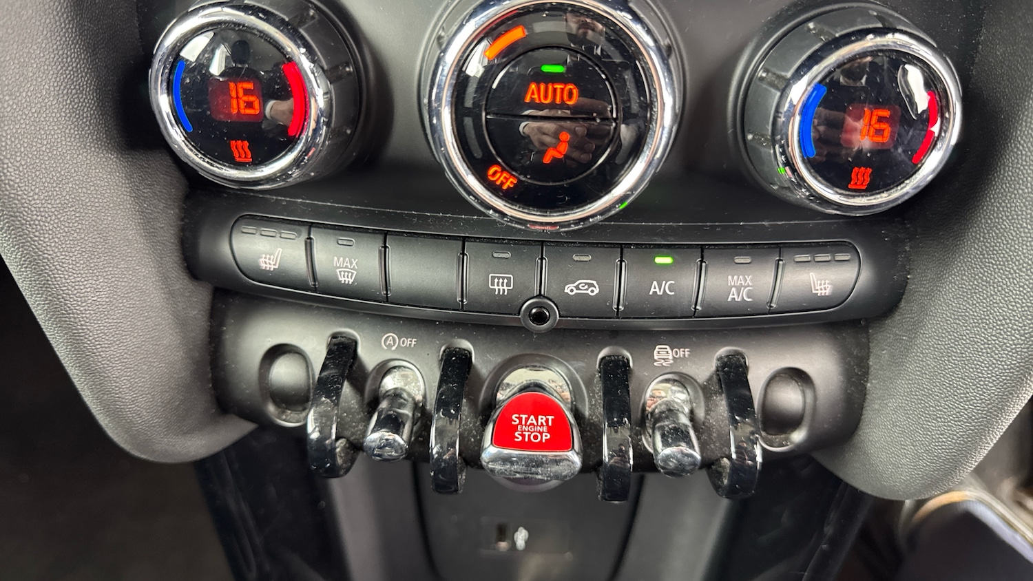 Used MINI Hatch 2021 for sale - 78201762: Photo 33