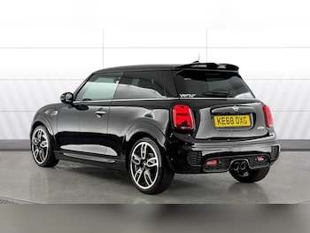 Used MINI Hatch 2018 for sale - 79195887: Photo