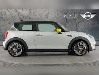 Used MINI Hatch 2021 for sale - 78644083: Photo