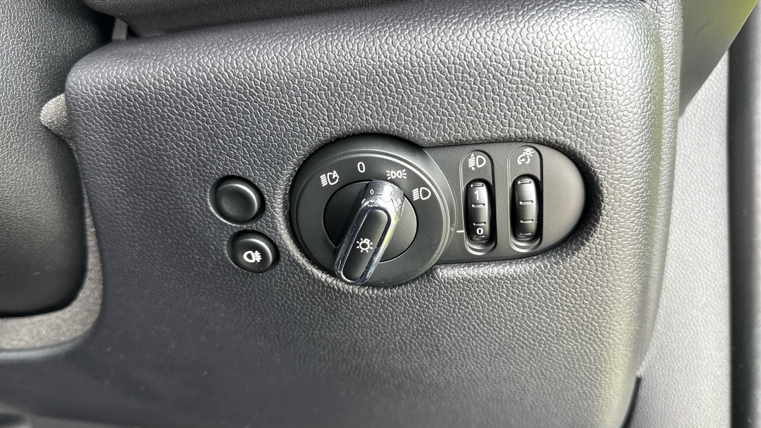 Used MINI Hatch 2023 for sale - 76131195: Photo 30
