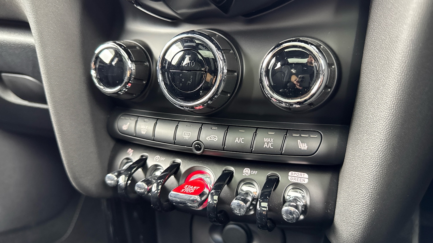 Used MINI Hatch 2023 for sale - 76131195: Photo 35