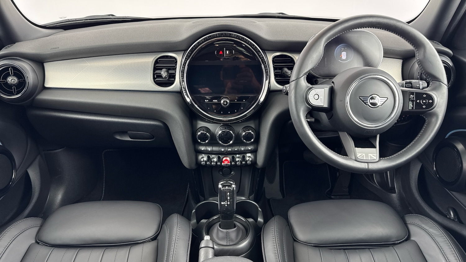 Used MINI Hatch 2023 for sale - 76131195: Photo 4