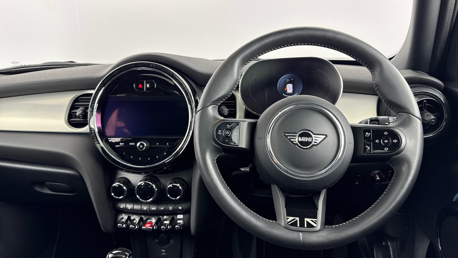 Used MINI Hatch 2023 for sale - 76131195: Photo 5