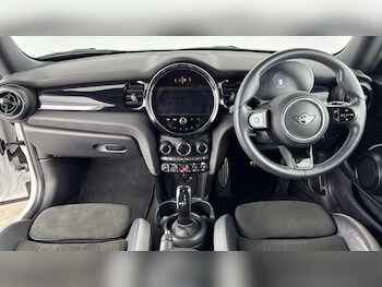 Used MINI Hatch 2023 for sale - 77151894: Photo