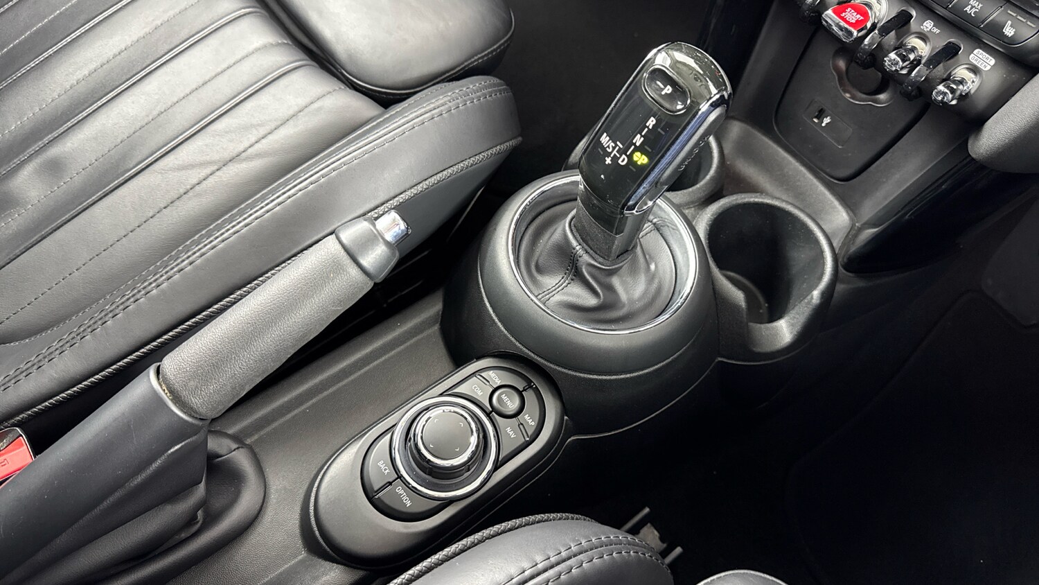 Used MINI Hatch 2019 for sale - 77639099: Photo 10