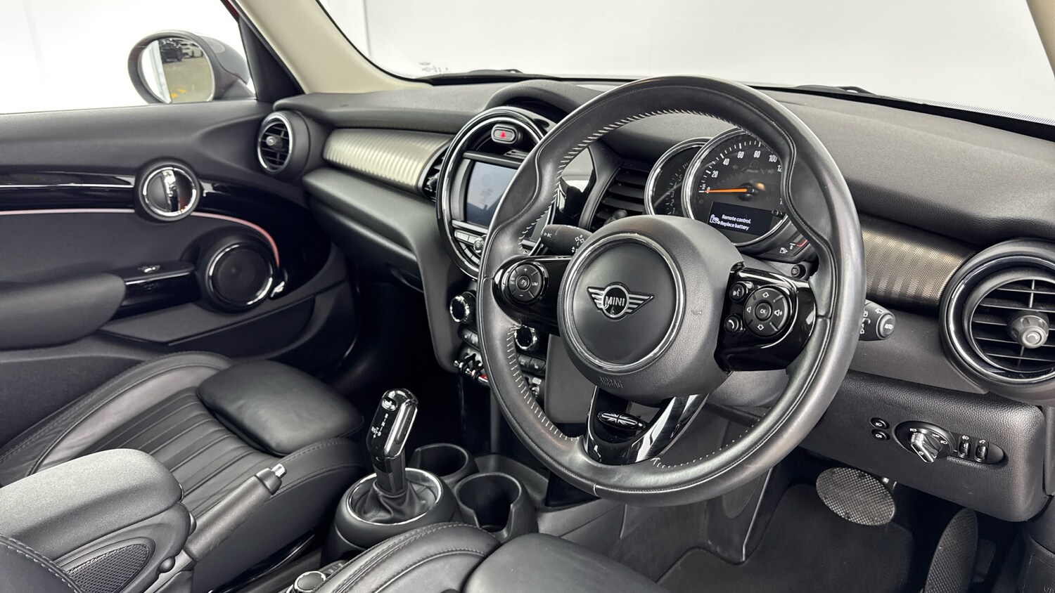 Used MINI Hatch 2019 for sale - 77639099: Photo 6