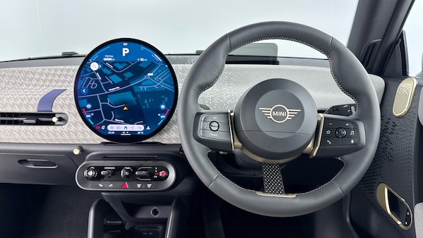Used MINI Cooper 2025 for sale - 76231618: Photo 5