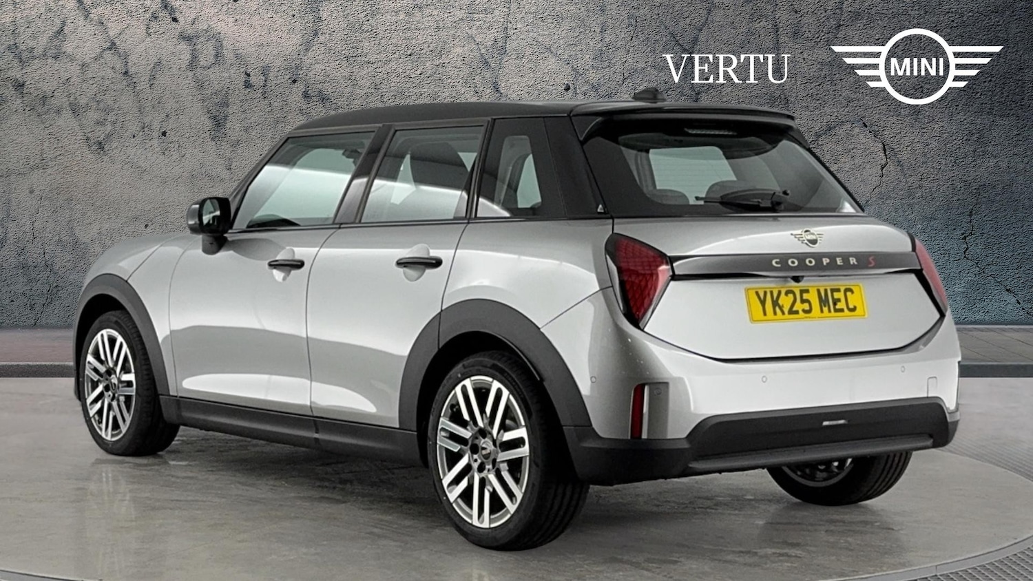 Used MINI Cooper 2025 for sale - 77592651: Photo 2