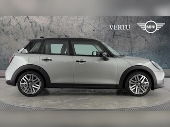 Used MINI Cooper 2025 for sale - 77592651: Photo