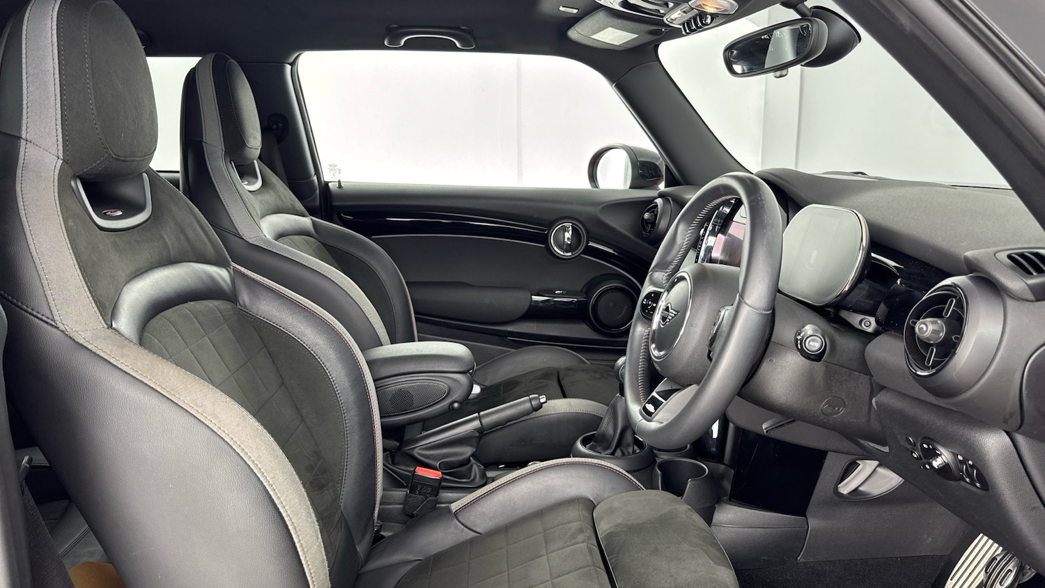 Used MINI Hatch 2022 for sale - 76640791: Photo 11