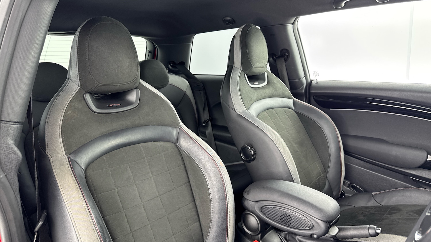 Used MINI Hatch 2022 for sale - 76640791: Photo 28