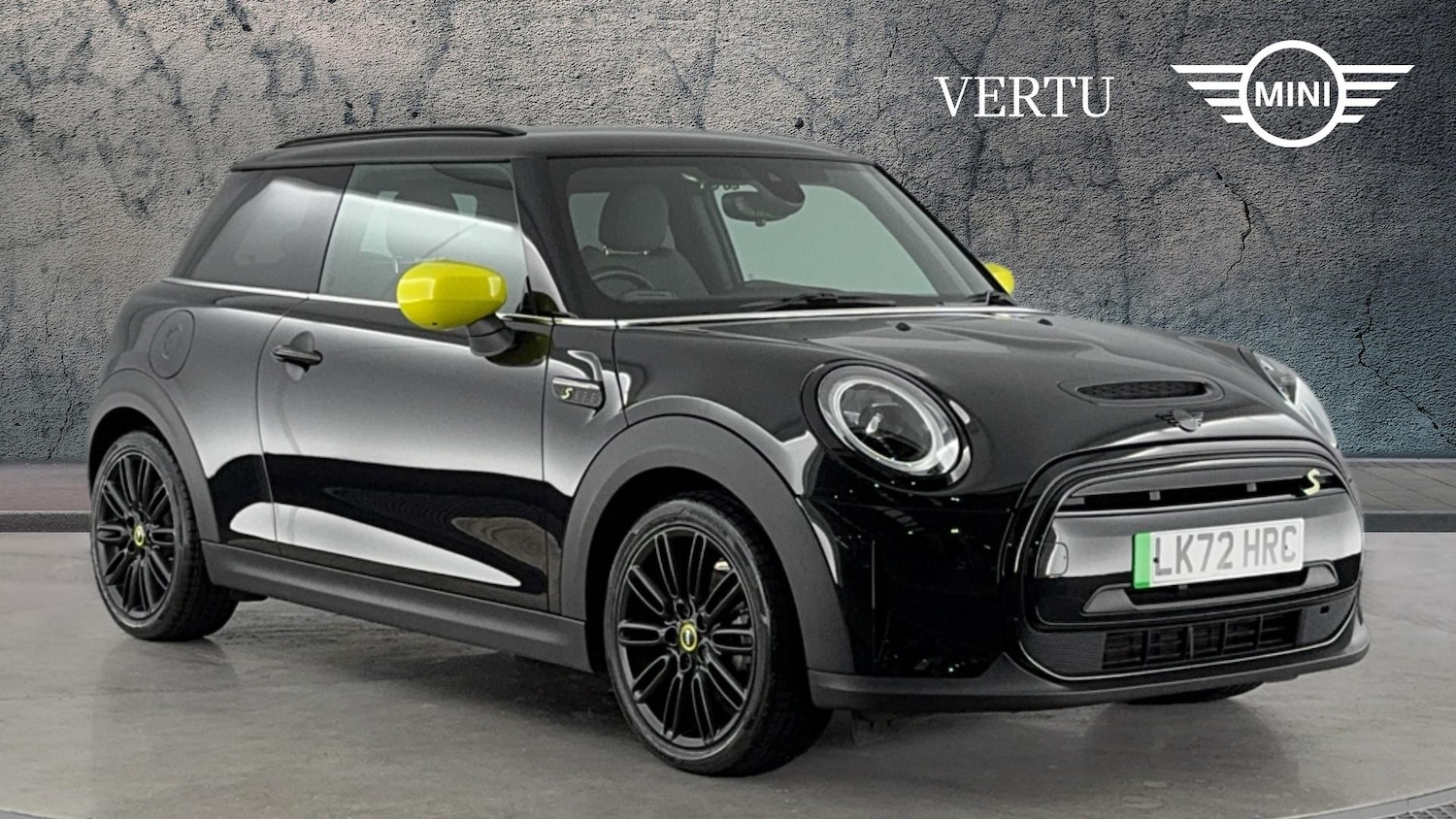 Used MINI Hatch 2022 for sale - 76319574: Photo 1