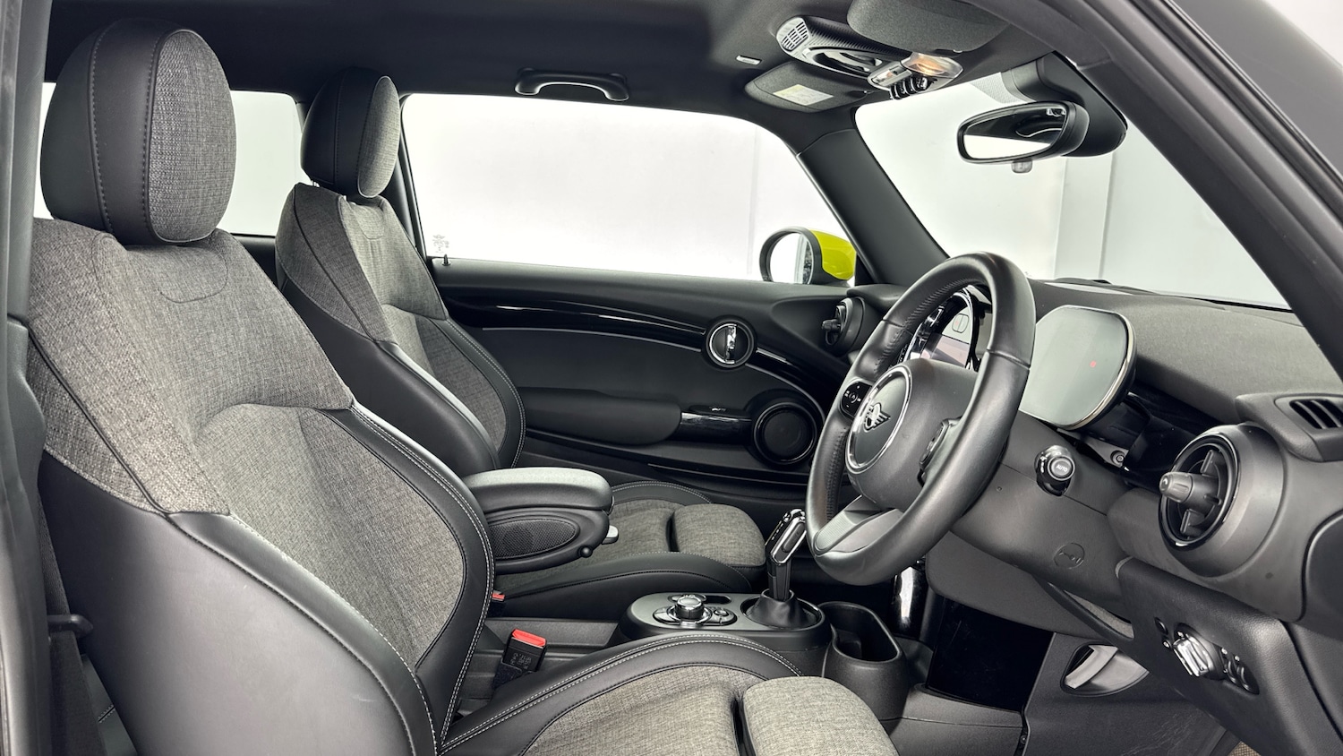 Used MINI Hatch 2022 for sale - 76319574: Photo 11