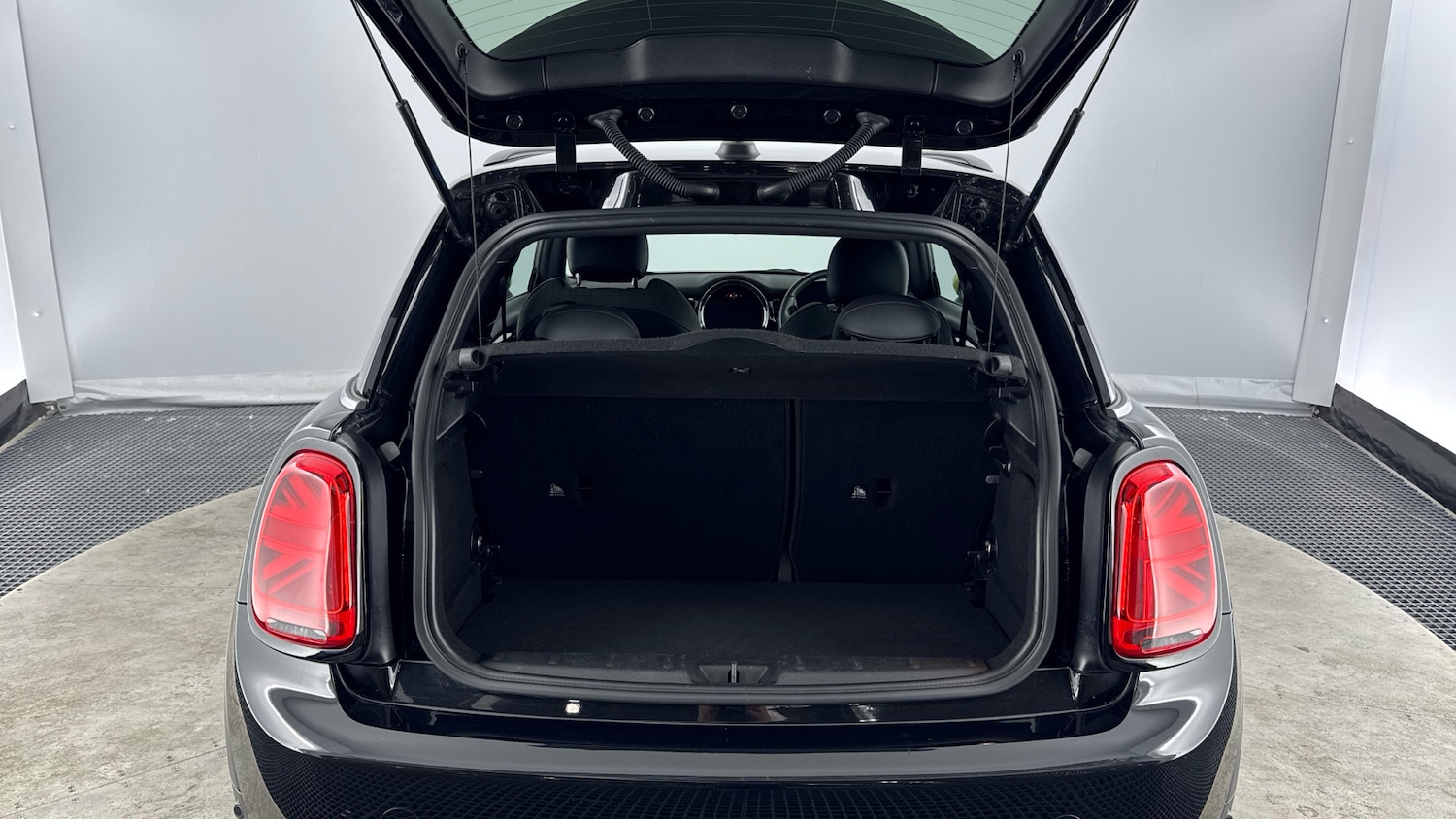 Used MINI Hatch 2022 for sale - 76319574: Photo 13