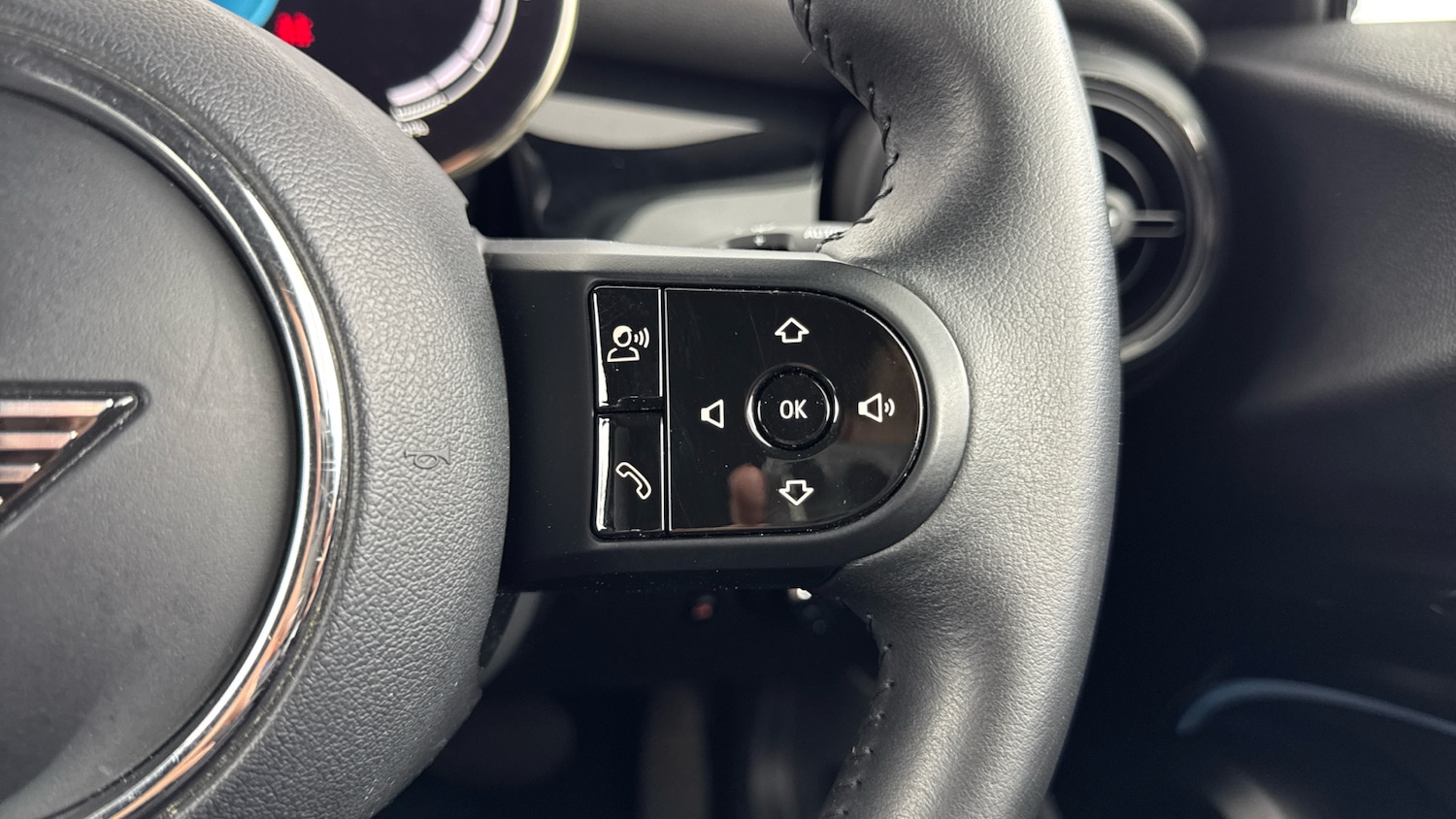 Used MINI Hatch 2022 for sale - 76319574: Photo 18