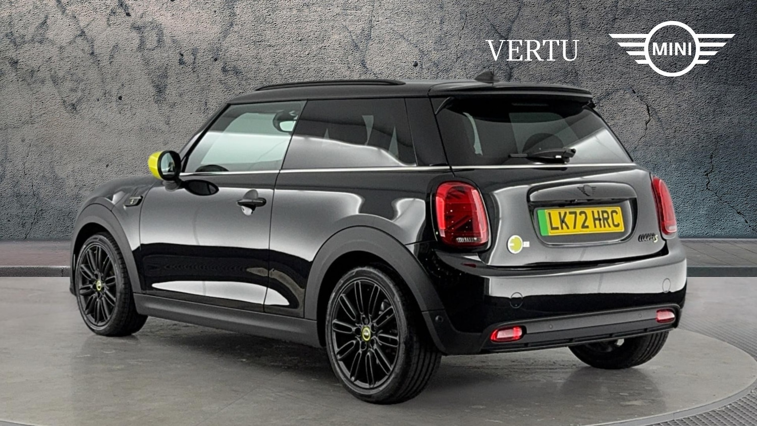 Used MINI Hatch 2022 for sale - 76319574: Photo 2