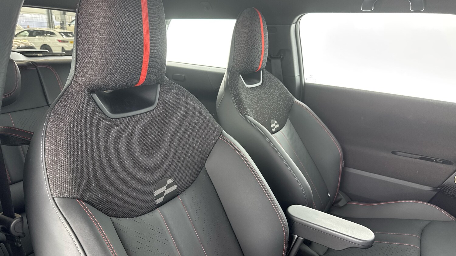 Used MINI Cooper 2025 for sale - 77790104: Photo 44