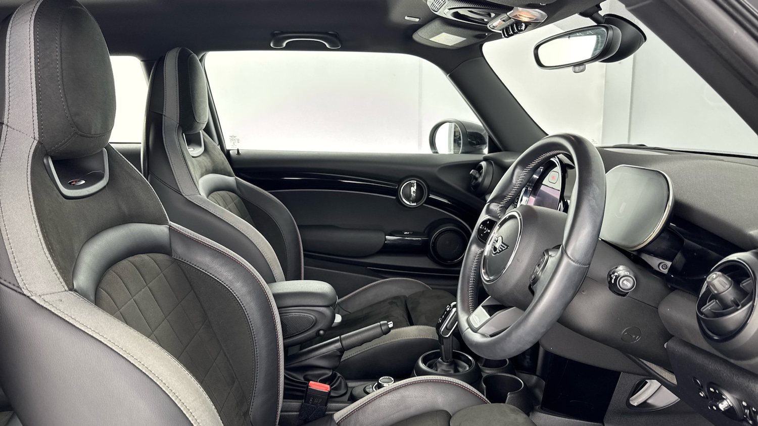 Used MINI Hatch 2021 for sale - 77732996: Photo 11